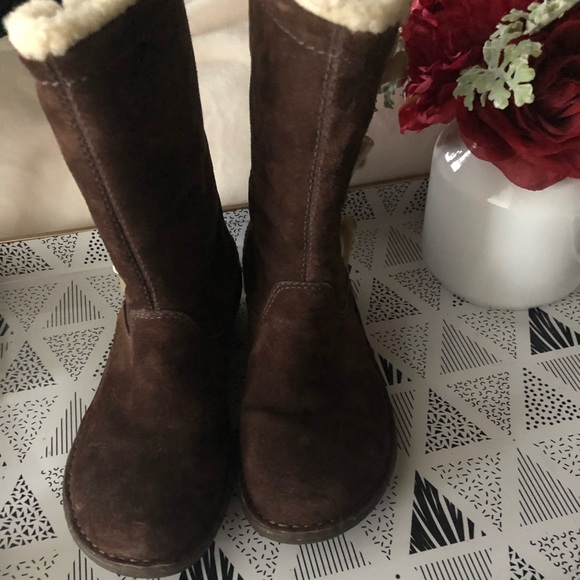 UGG’s brown suede Sz 5.5 - Picture 2 of 8